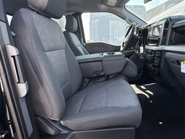 new 2025 Ford F-350SD car, priced at $61,231
