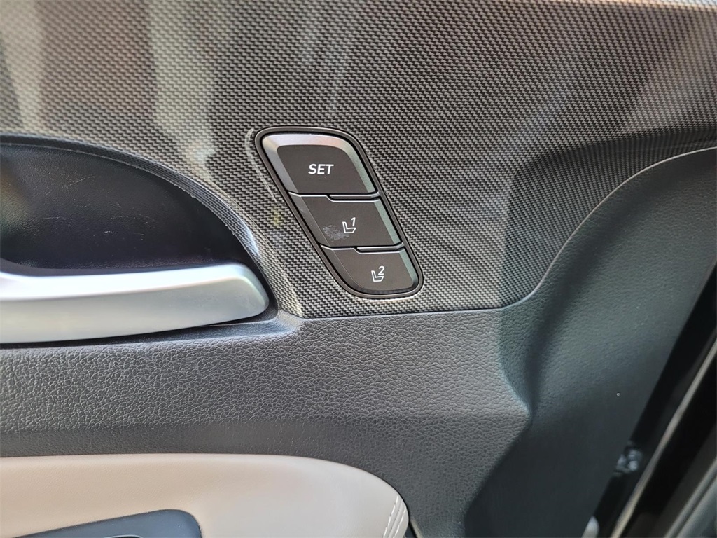 used 2021 Hyundai Santa Fe car, priced at $23,375