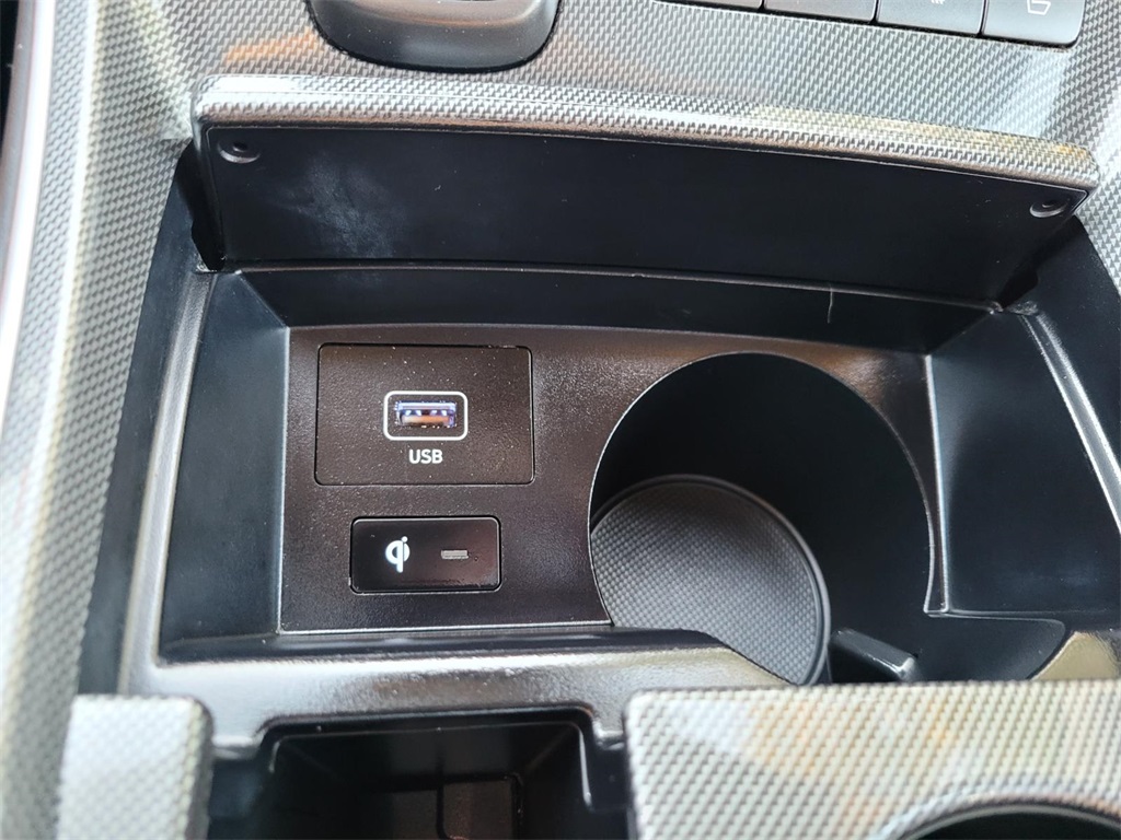 used 2021 Hyundai Santa Fe car, priced at $23,375