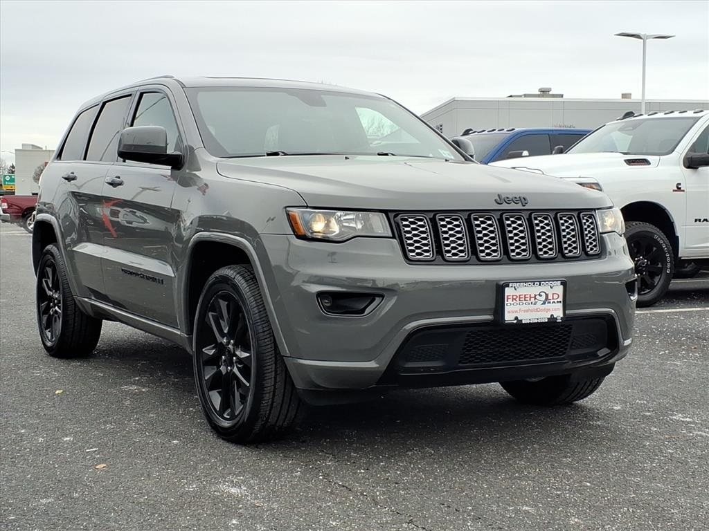 used 2021 Jeep Grand Cherokee car, priced at $22,900