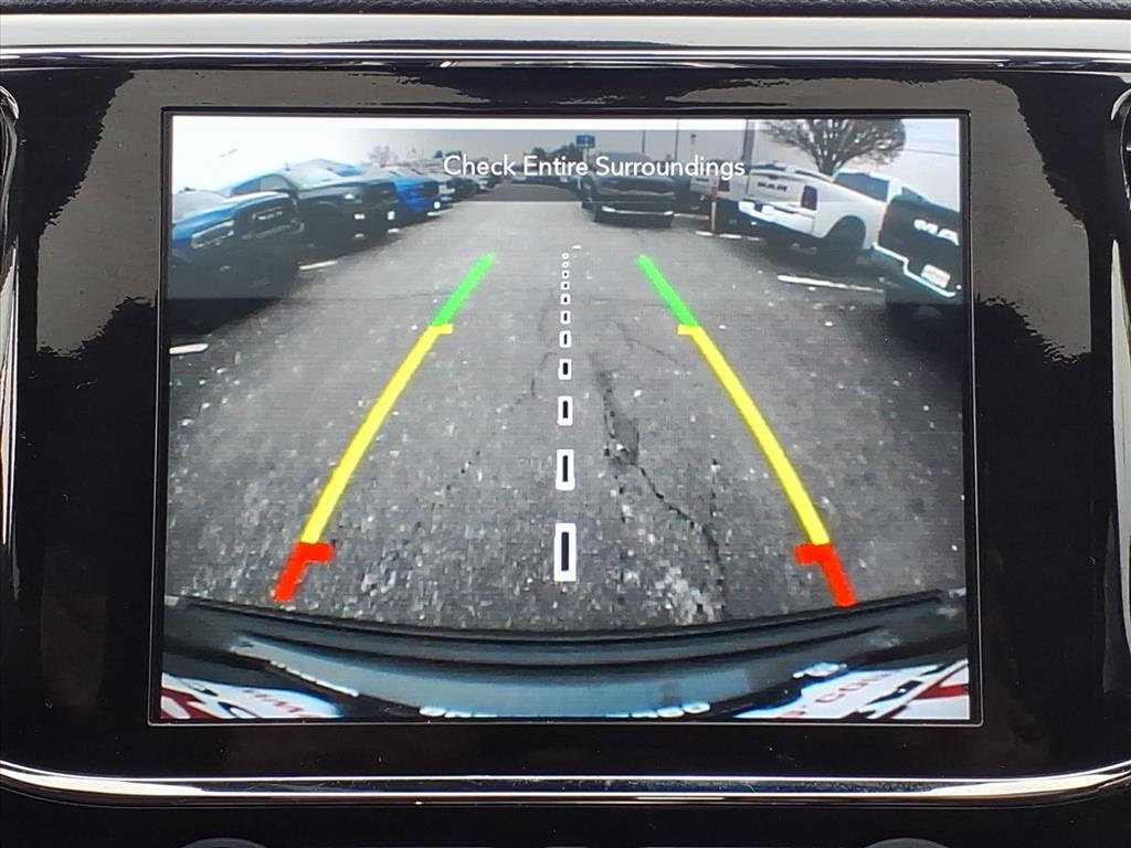 used 2021 Jeep Grand Cherokee car, priced at $22,900