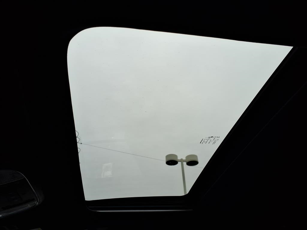 used 2021 Jeep Grand Cherokee car, priced at $22,900