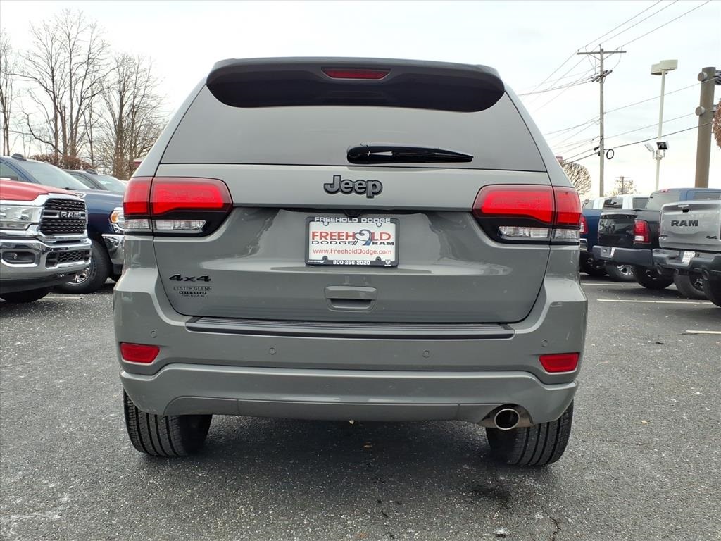 used 2021 Jeep Grand Cherokee car, priced at $22,900