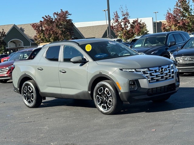 used 2024 Hyundai Santa Cruz car, priced at $27,997