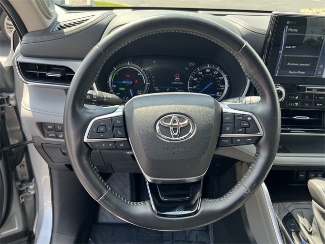 used 2021 Toyota Highlander Hybrid car, priced at $37,440