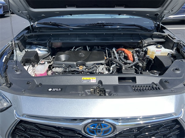 used 2021 Toyota Highlander Hybrid car, priced at $37,440