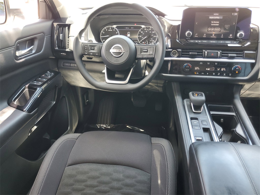 used 2022 Nissan Pathfinder car, priced at $24,995