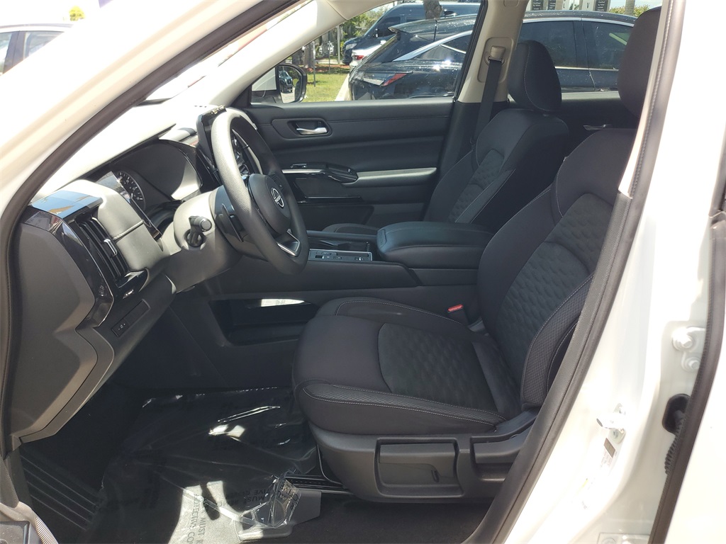 used 2022 Nissan Pathfinder car, priced at $24,995