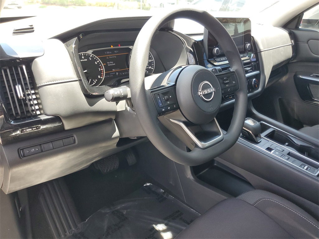 used 2022 Nissan Pathfinder car, priced at $24,995