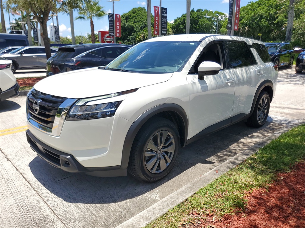 used 2022 Nissan Pathfinder car, priced at $24,995