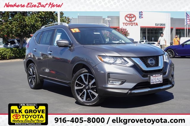 used 2019 Nissan Rogue car, priced at $18,899