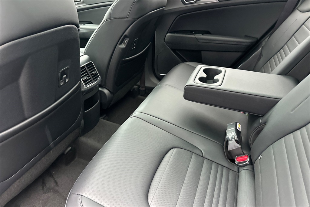 new 2025 Kia Sportage Hybrid car, priced at $36,755