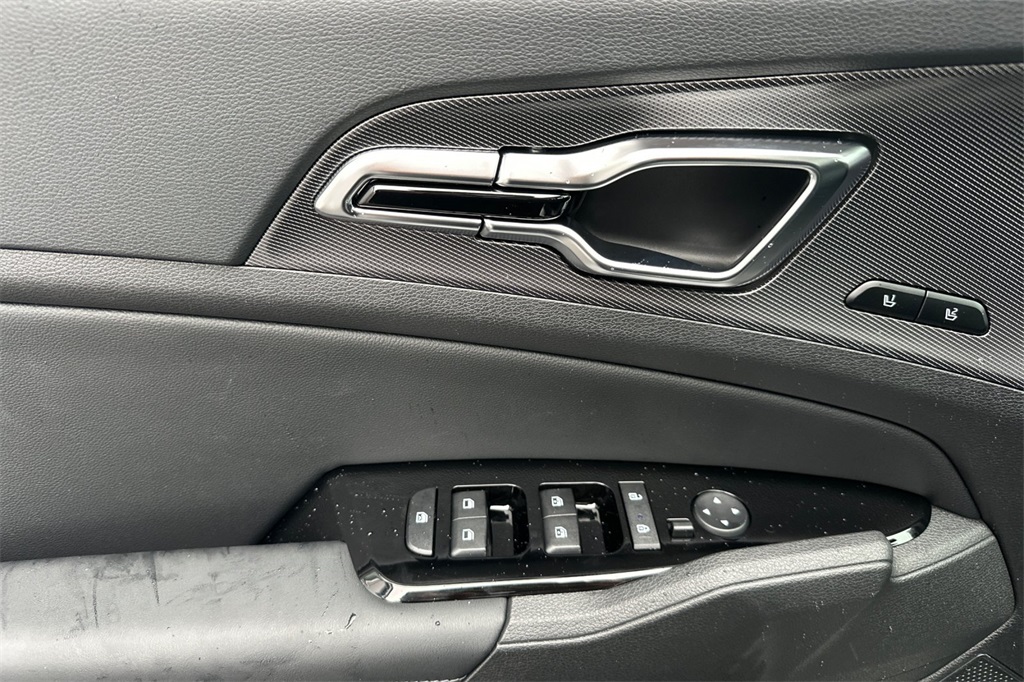 new 2025 Kia Sportage Hybrid car, priced at $36,755