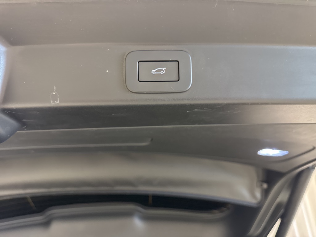 used 2024 Land Rover Range Rover Sport car, priced at $78,914