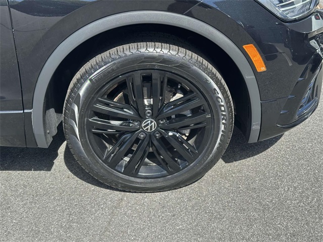 used 2022 Volkswagen Tiguan car, priced at $28,909