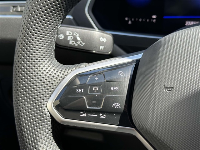 used 2022 Volkswagen Tiguan car, priced at $28,909