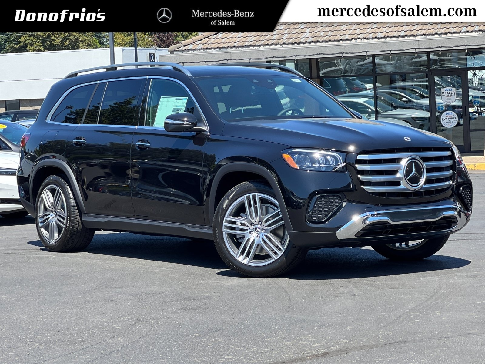 new 2025 Mercedes-Benz GLS car