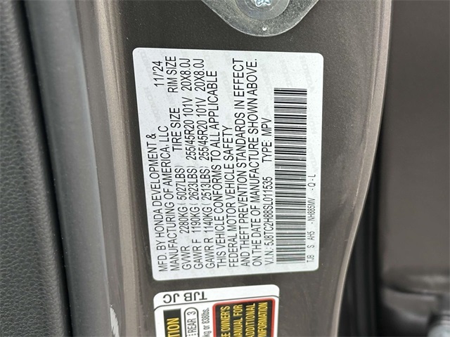 new 2025 Acura RDX car, priced at $56,400