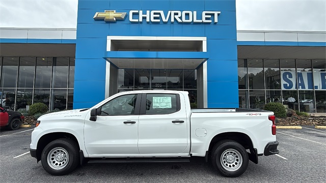 new 2026 Chevrolet Silverado 1500 car, priced at $48,570