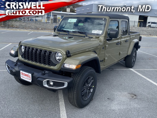 new 2026 Jeep Gladiator car, priced at $42,140