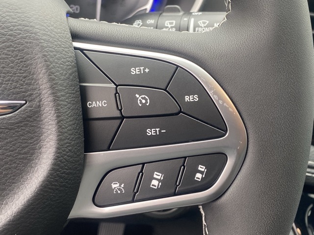 new 2026 Chrysler Pacifica car, priced at $38,524