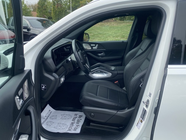 used 2022 Mercedes-Benz GLE car, priced at $43,995