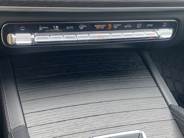 used 2022 Mercedes-Benz GLE car, priced at $43,995