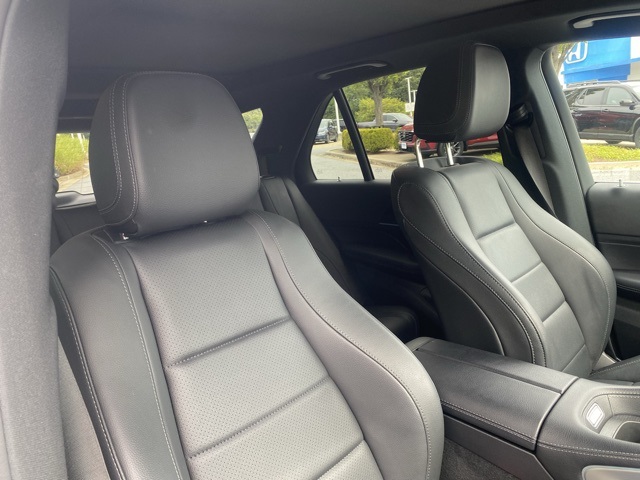 used 2022 Mercedes-Benz GLE car, priced at $43,995