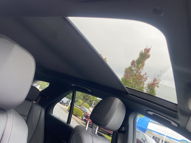 used 2022 Mercedes-Benz GLE car, priced at $43,995