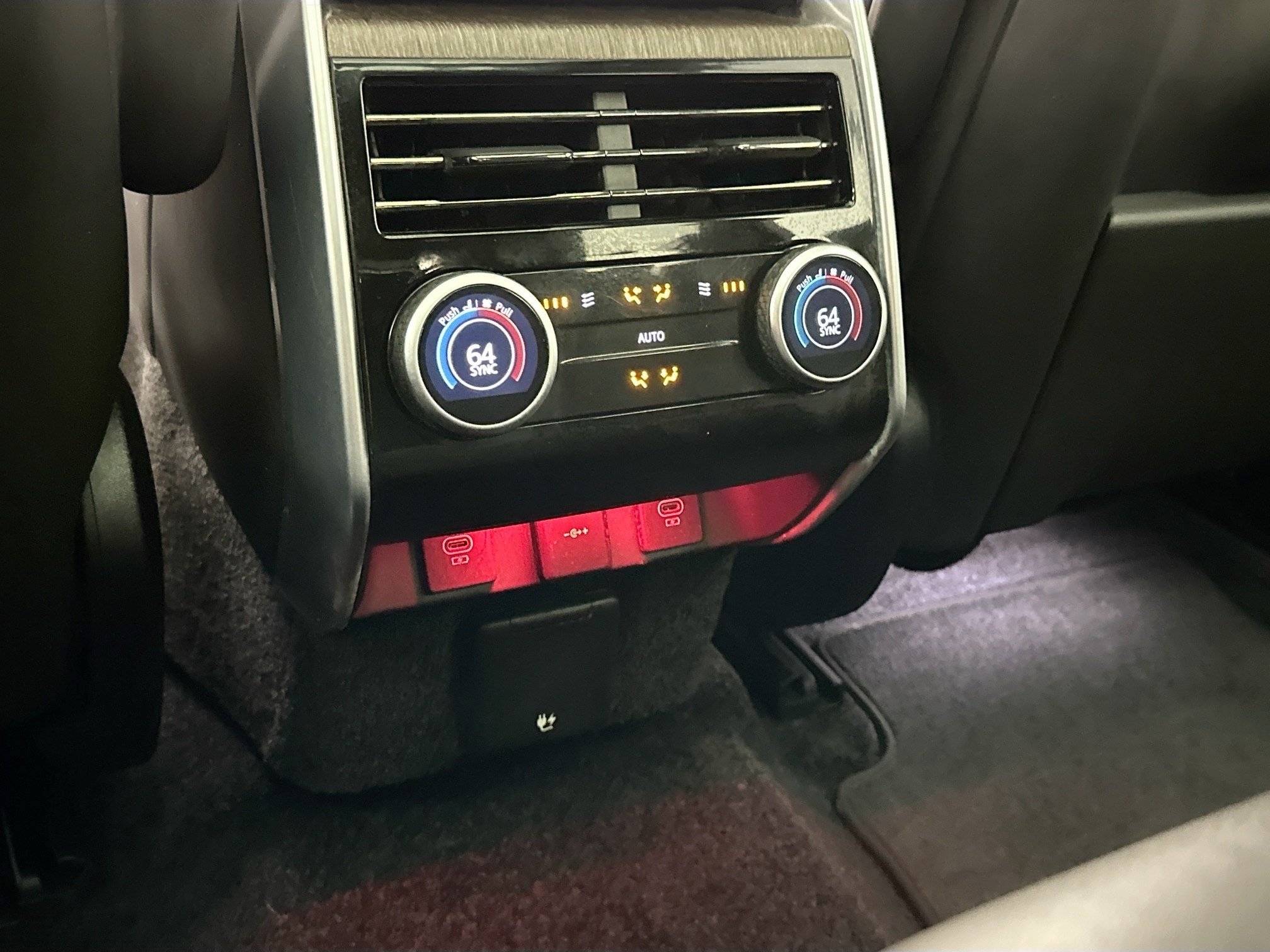 used 2024 Land Rover Range Rover car, priced at $124,995