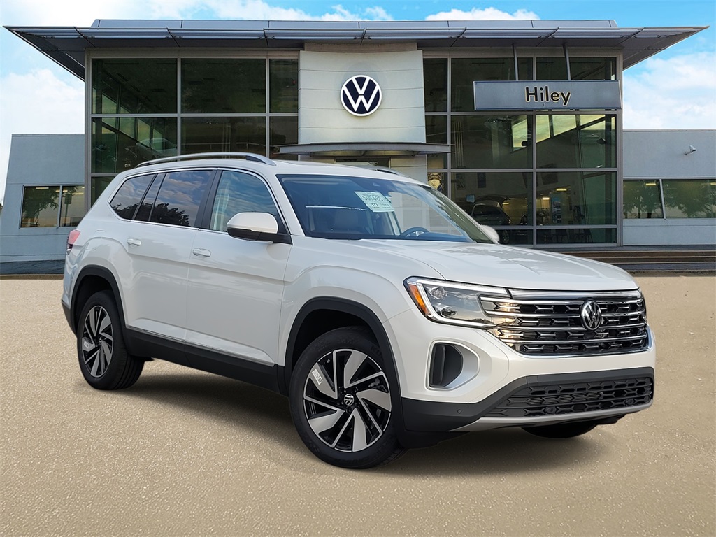 new 2026 Volkswagen Atlas car, priced at $53,276