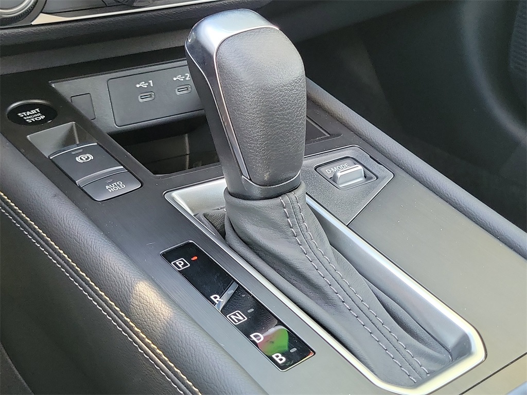 new 2025 Nissan Kicks car, priced at $25,639