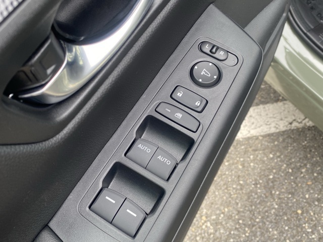 new 2026 Honda CR-V Hybrid car, priced at $38,670