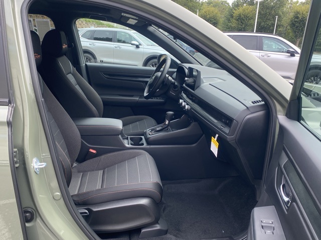 new 2026 Honda CR-V Hybrid car, priced at $38,670