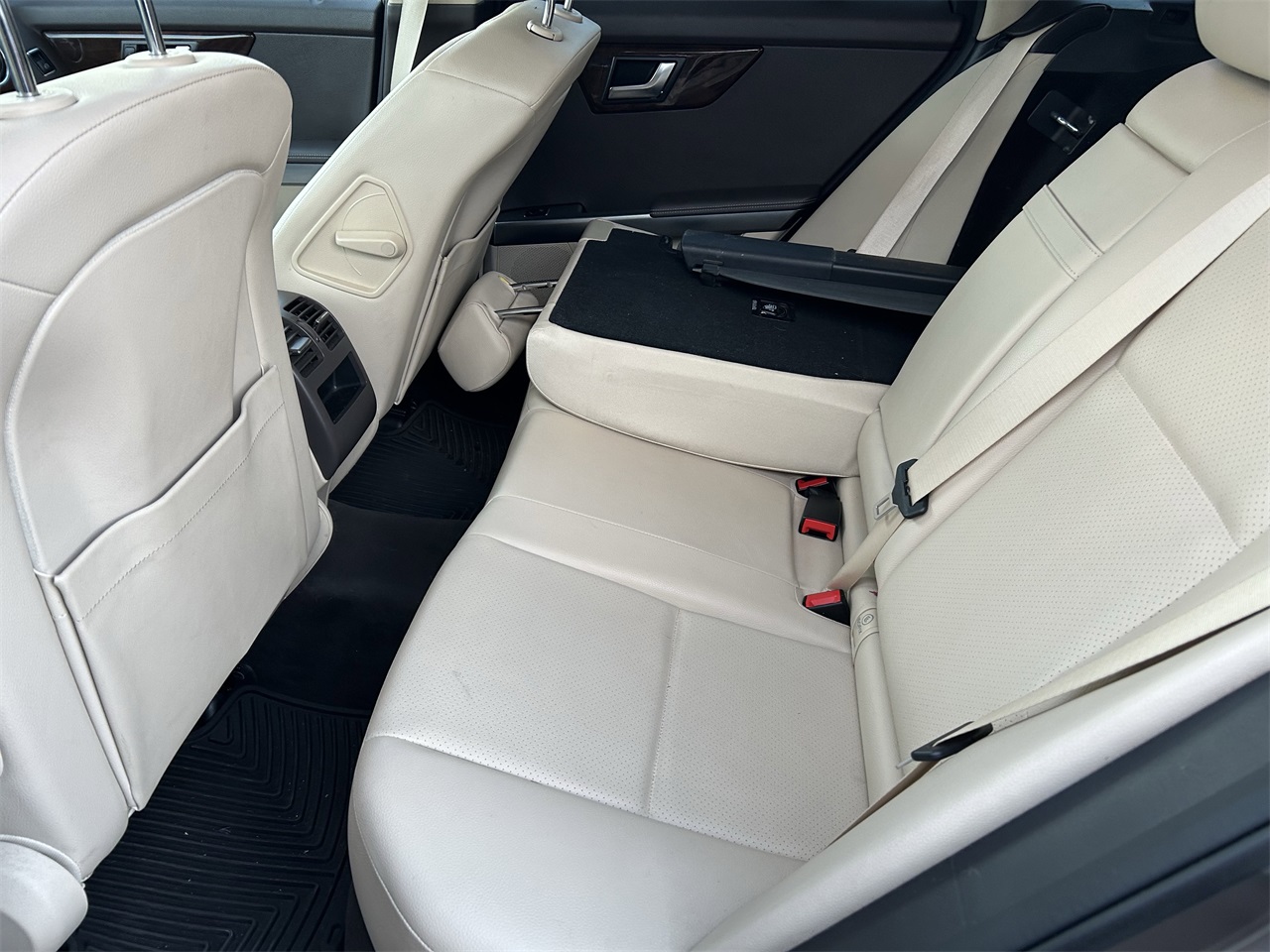 used 2014 Mercedes-Benz GLK car, priced at $9,995