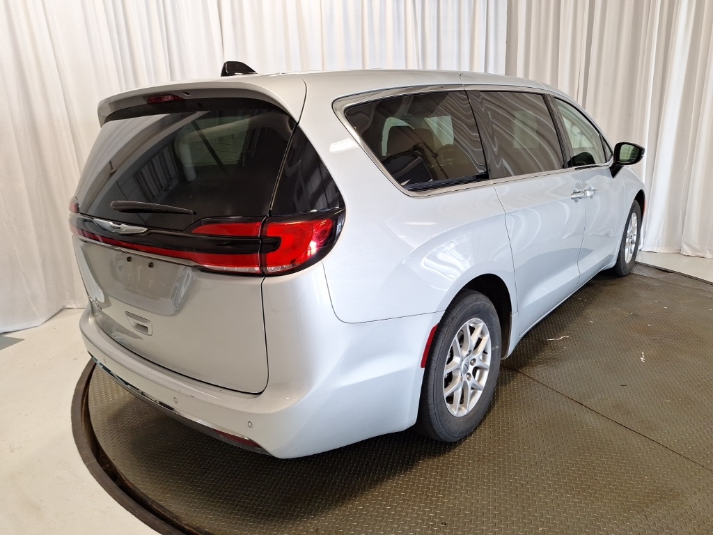 used 2024 Chrysler Pacifica car, priced at $33,000