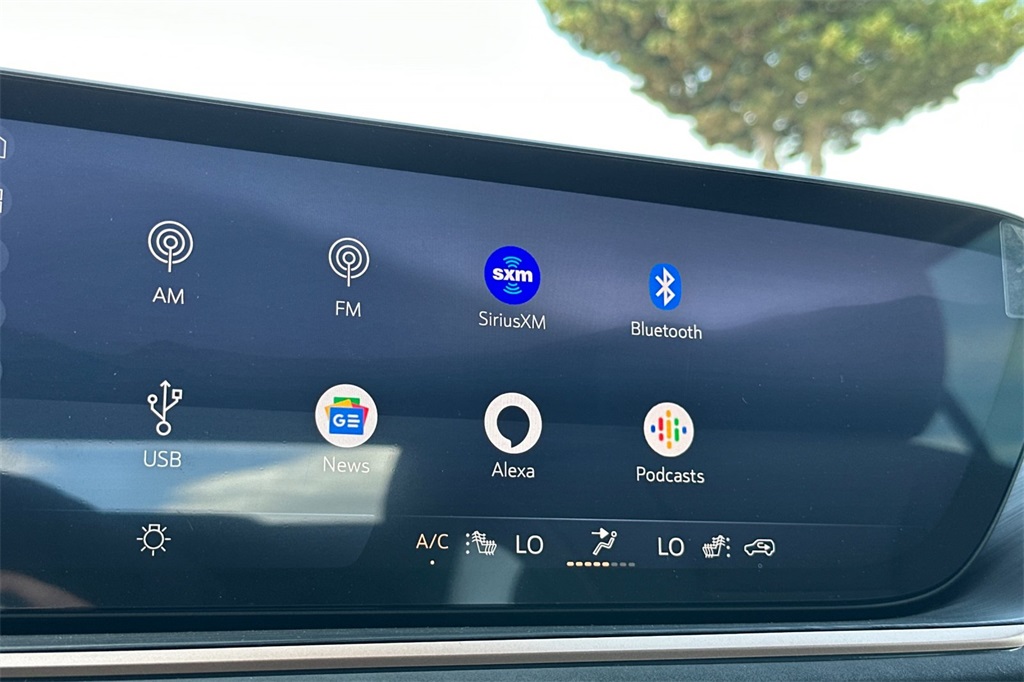 new 2025 Buick Envision car, priced at $42,240