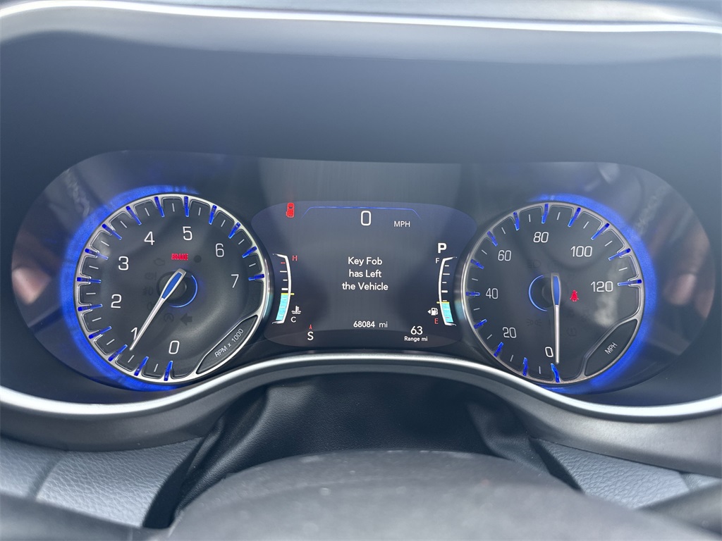 used 2023 Chrysler Pacifica car, priced at $20,950