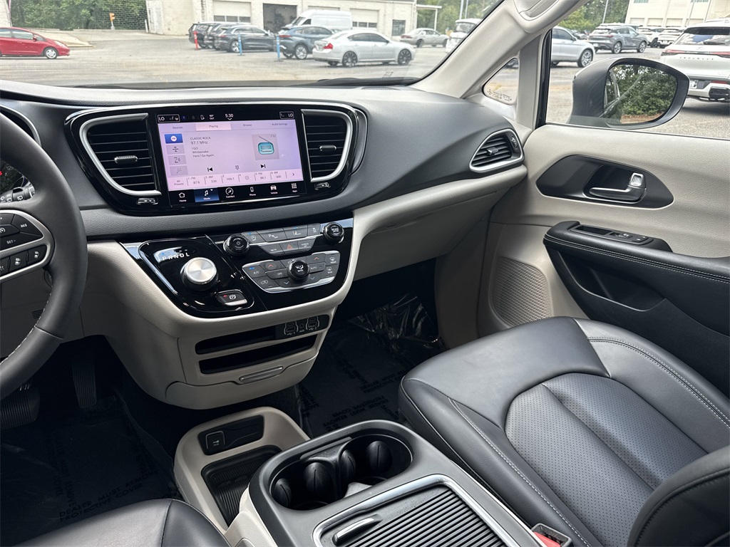 used 2023 Chrysler Pacifica car, priced at $20,950