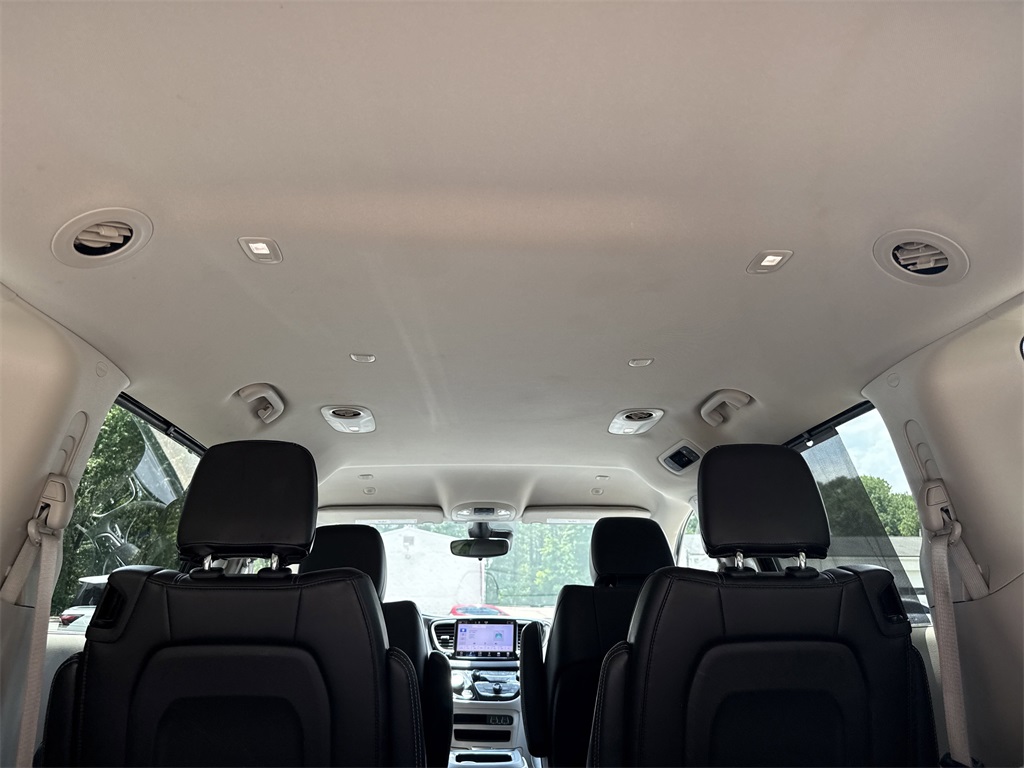 used 2023 Chrysler Pacifica car, priced at $20,950