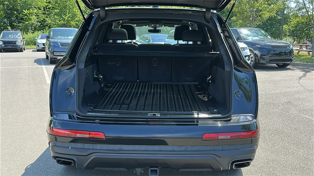 used 2025 Audi Q7 car, priced at $64,998