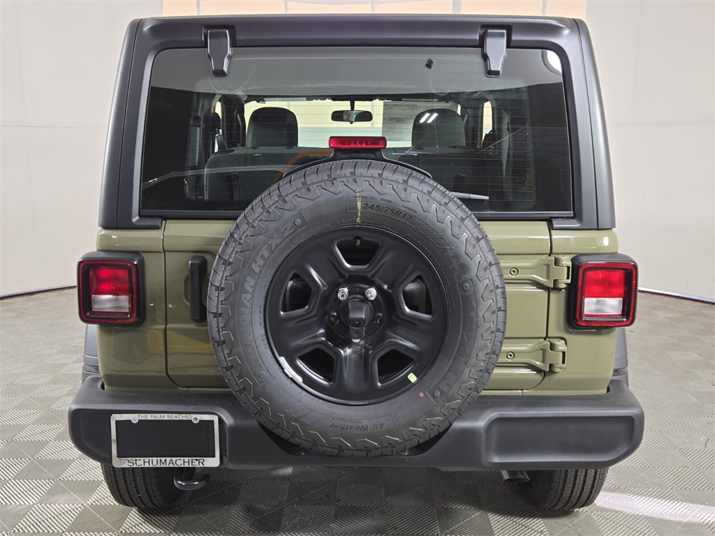 new 2025 Jeep Wrangler car, priced at $33,683