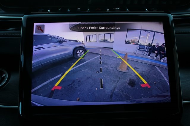 used 2022 Jeep Grand Cherokee car, priced at $25,000