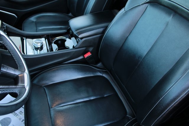 used 2022 Jeep Grand Cherokee car, priced at $25,000