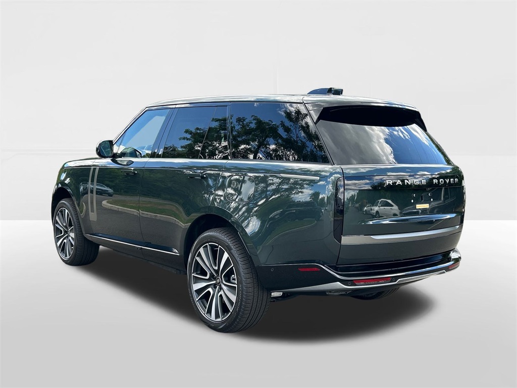 new 2025 Land Rover Range Rover Plug-In Hybrid car, priced at $136,655