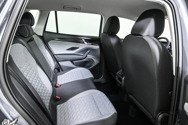 new 2025 Volkswagen Tiguan car, priced at $32,801