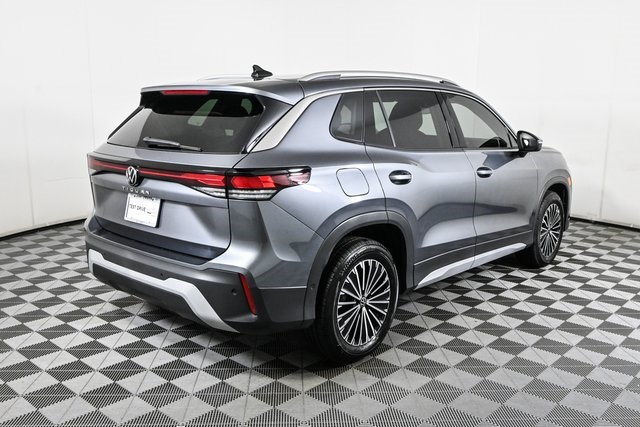 new 2025 Volkswagen Tiguan car, priced at $32,801