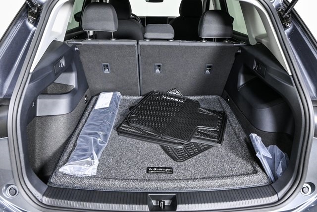 new 2025 Volkswagen Tiguan car, priced at $32,801