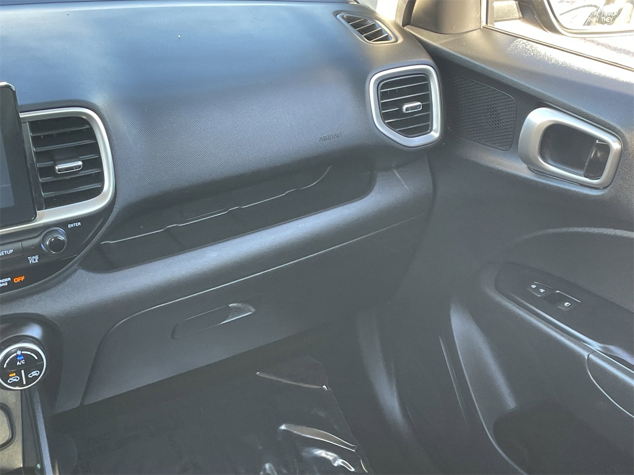 new 2021 Hyundai Venue car, priced at $12,887