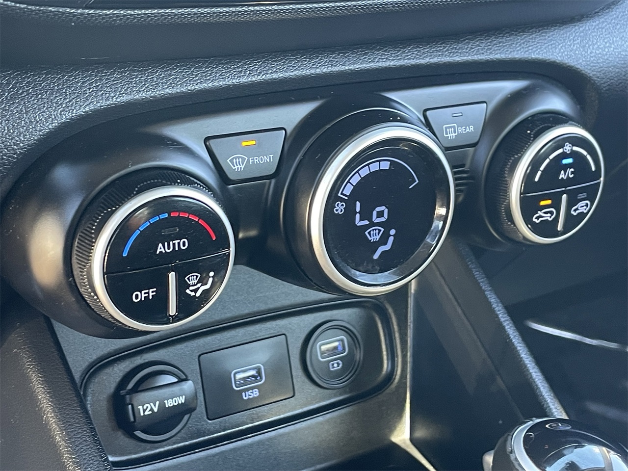 new 2021 Hyundai Venue car, priced at $12,887